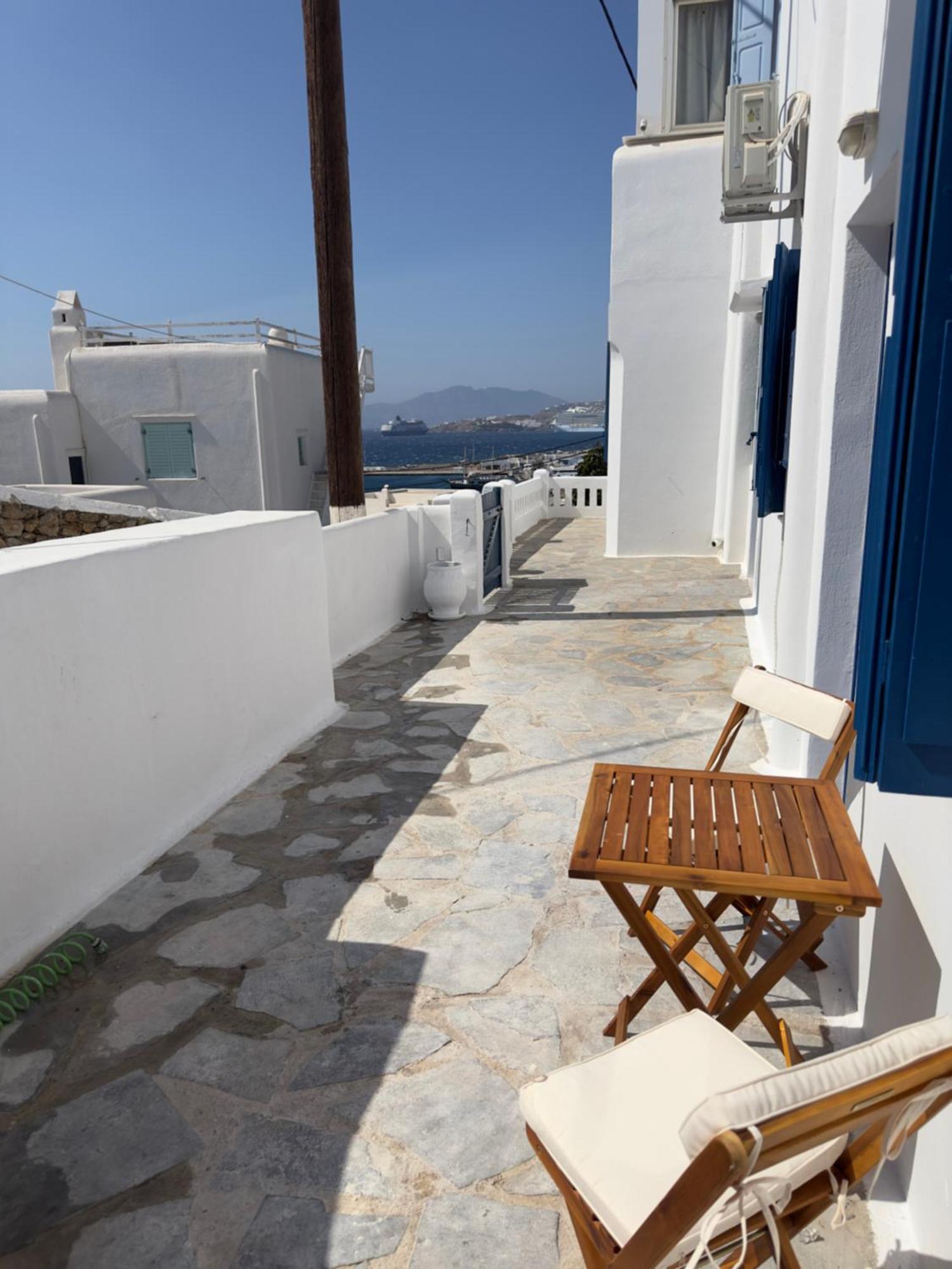 Anemi Khora * Mykonos Town